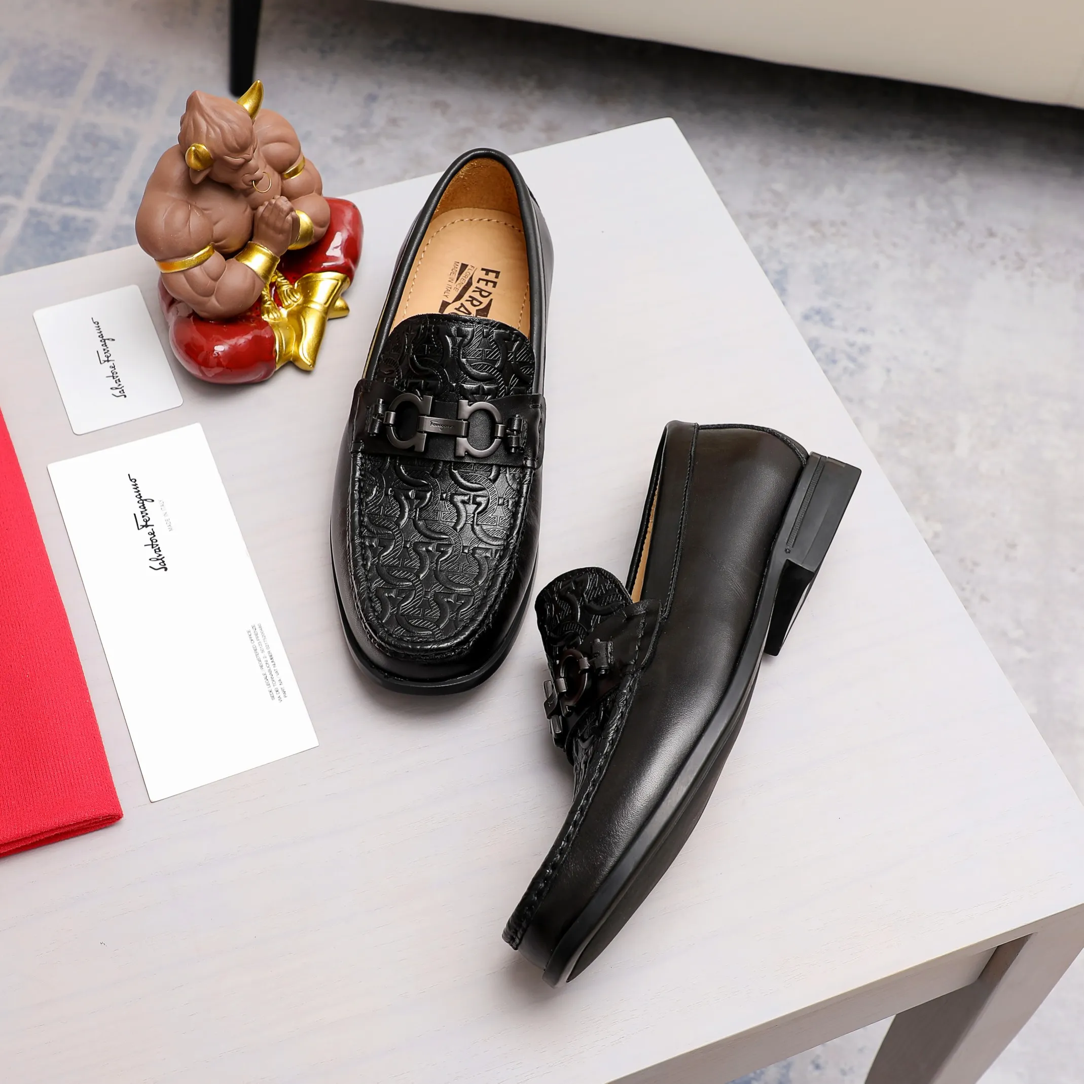 Men's clothing and shoes 💰460 🔥Ferragamo's new men's casual slip-on shoes🇨🇳Official website original 1:1 mold opening, original quality💯Fine workmanship, high-end luxury☘The upper is made of imported Italian first-layer cowhide🌴Luxury🐂leather lining🍓Rubber wear-resistant and non-slip outsole, breathable and comfortable to wear🍍The first choice for high-end men, black, size 38-45